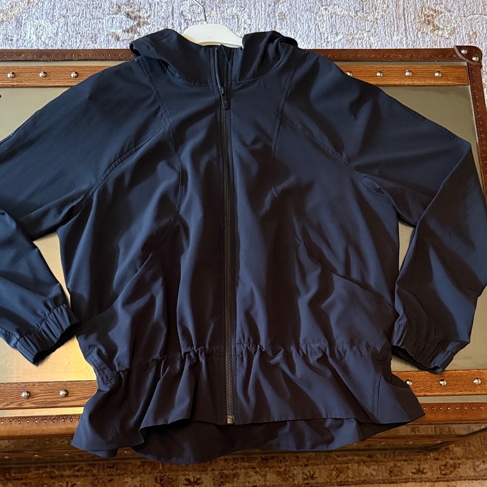 Lululemon UV Protective Cinch Waist Black Hooded Running Jacket
